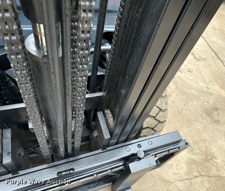 image for item EJ0359 Toyota forklift