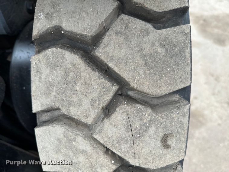 image for item EJ0359 Toyota forklift