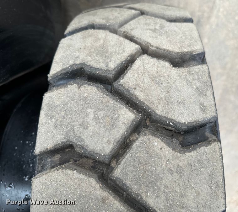 image for item EJ0359 Toyota forklift