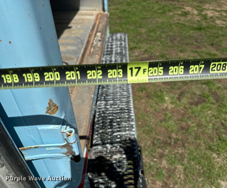 image for item EJ0363 1994 GMC food truck