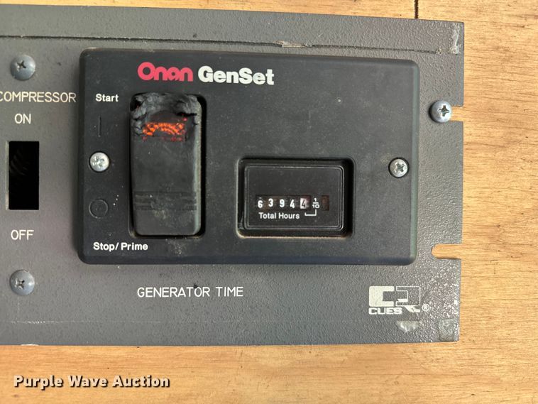 image for item EJ0363 1994 GMC food truck