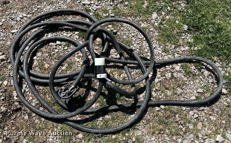 image for item EJ0363 1994 GMC food truck