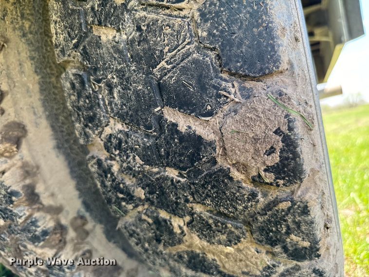 image for item EJ0363 1994 GMC food truck