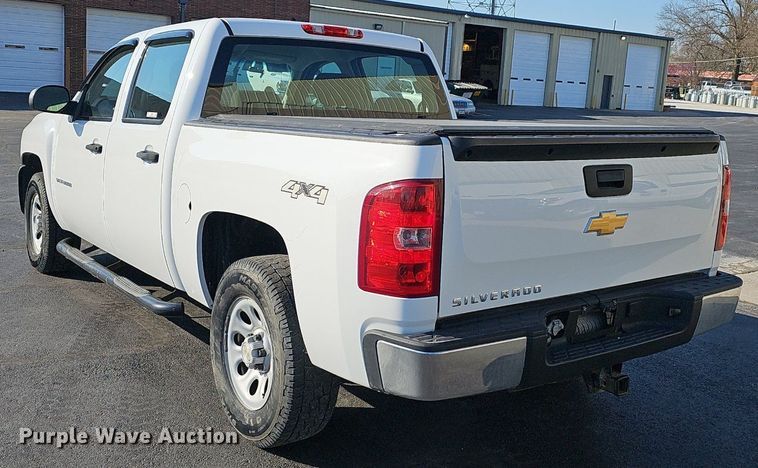 image for item EJ6160 2013 Chevrolet  Silverado 1500 Crew Cab pickup truck