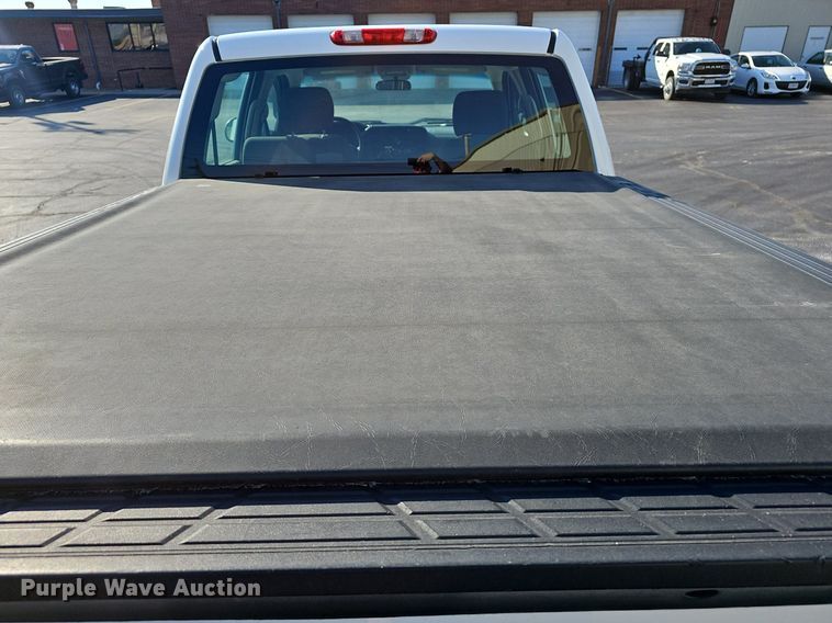 image for item EJ6160 2013 Chevrolet  Silverado 1500 Crew Cab pickup truck