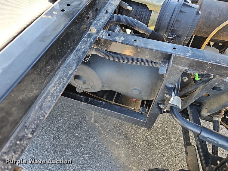 image for item EJ6168 2010 Polaris  Ranger 500 EFI utility vehicle