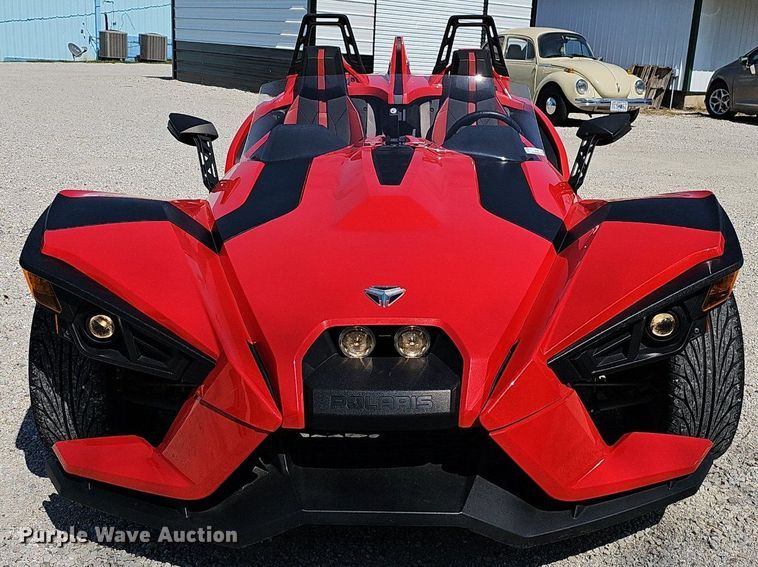 image for item EJ6169 2015 Polaris  Slingshot SL  motorcycle