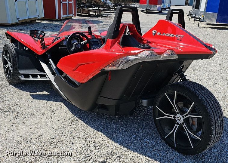 image for item EJ6169 2015 Polaris  Slingshot SL  motorcycle