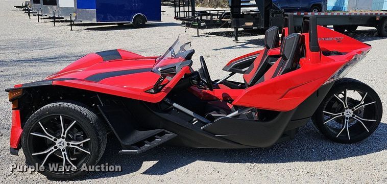 image for item EJ6169 2015 Polaris  Slingshot SL  motorcycle