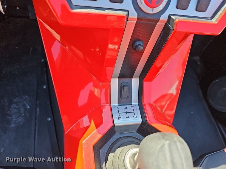 image for item EJ6169 2015 Polaris  Slingshot SL  motorcycle