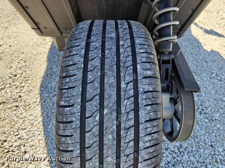 image for item EJ6169 2015 Polaris  Slingshot SL  motorcycle