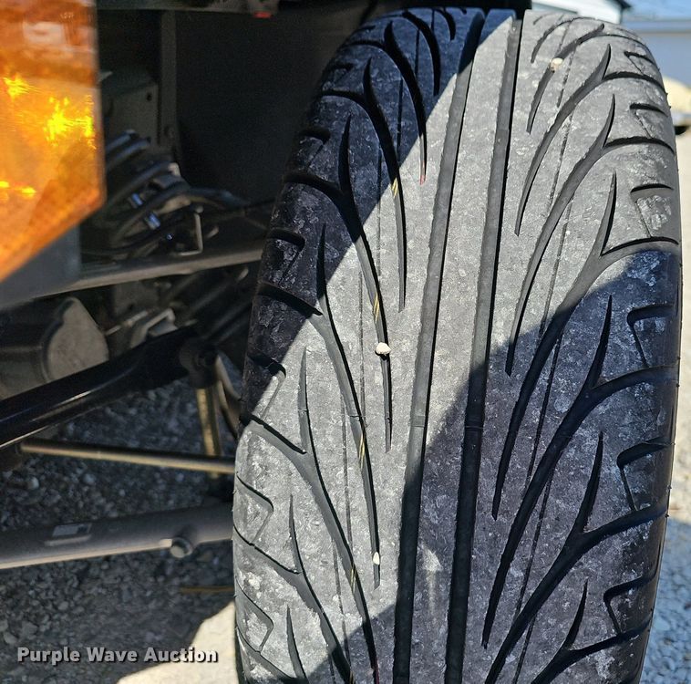 image for item EJ6169 2015 Polaris  Slingshot SL  motorcycle