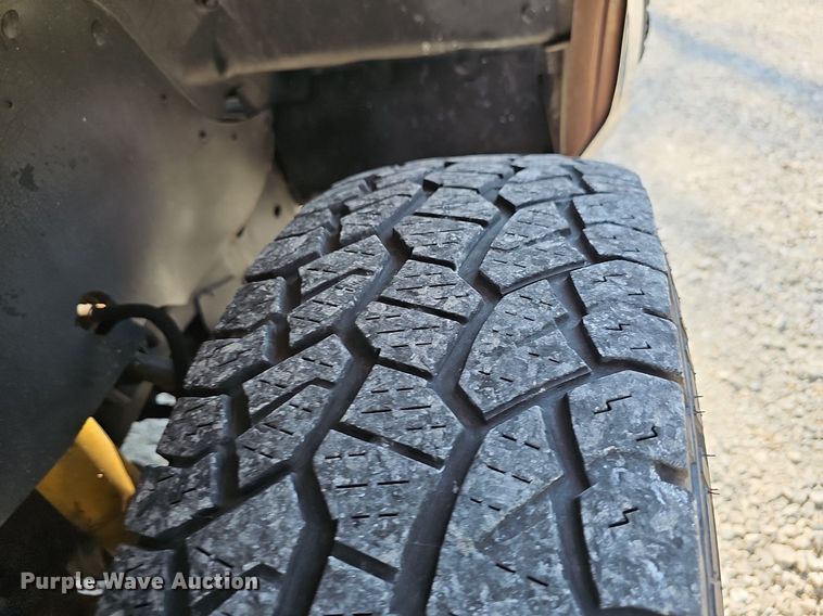 image for item EJ6171 1988 Chevrolet K1500 pickup truck