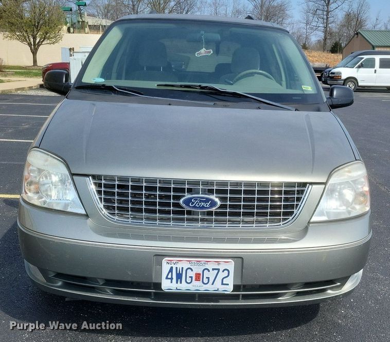 image for item EJ7843 2006 Ford Freestar SEL van