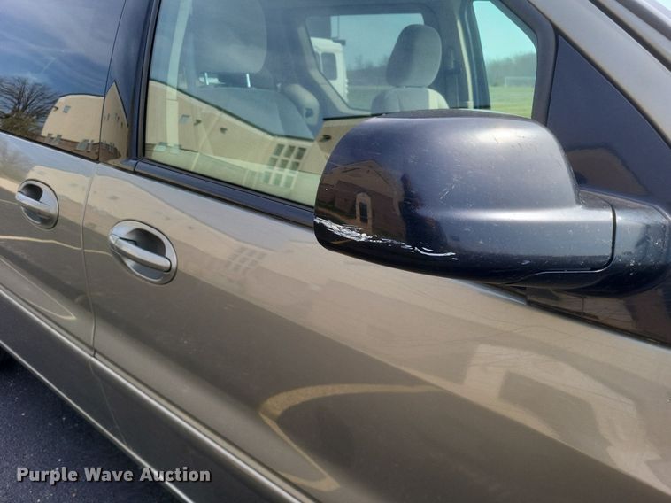 image for item EJ7843 2006 Ford Freestar SEL van