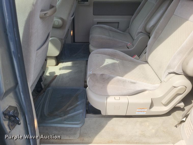 image for item EJ7843 2006 Ford Freestar SEL van