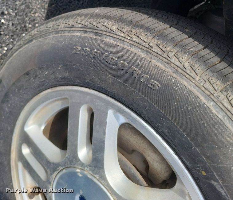 image for item EJ7843 2006 Ford Freestar SEL van