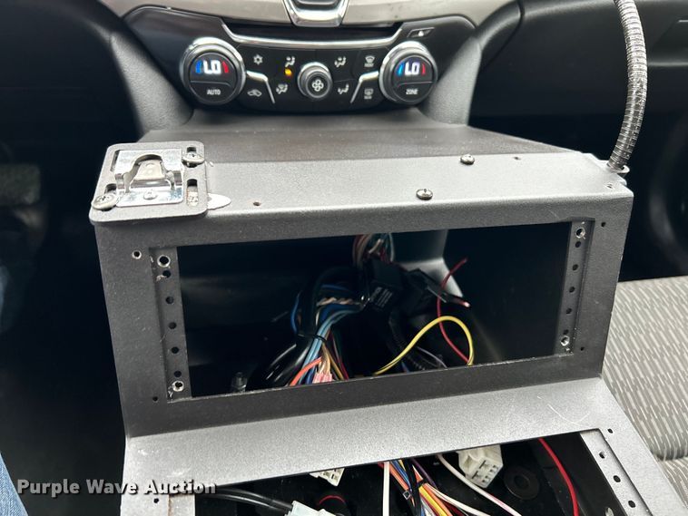 image for item EK4232 2014 Chevrolet Caprice Police 