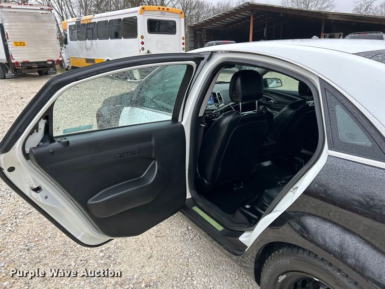 image for item EK4232 2014 Chevrolet Caprice Police 