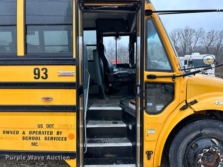 image for item EK4244 2012 Thomas Built school bus