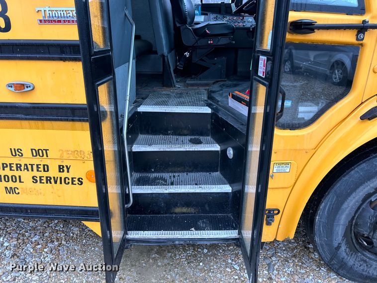 image for item EK4244 2012 Thomas Built school bus