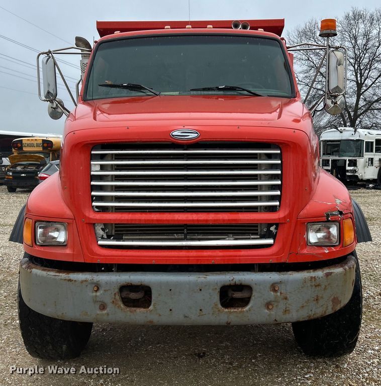 image for item EK4245 1999 Sterling  L9513 dump truck