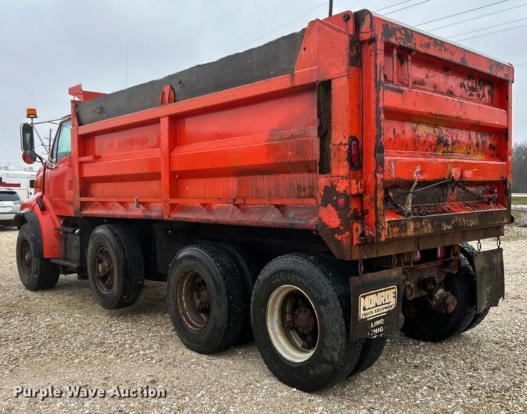 image for item EK4245 1999 Sterling  L9513 dump truck