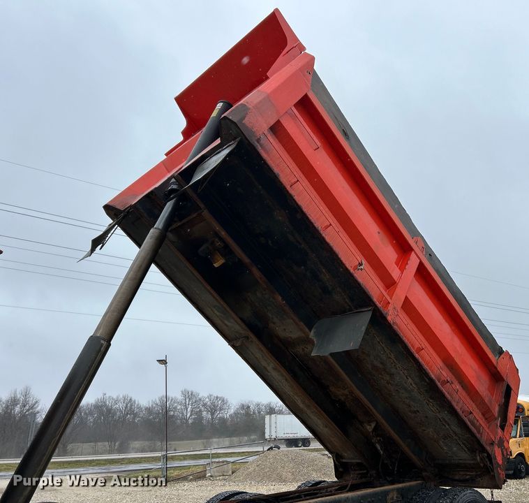 image for item EK4245 1999 Sterling  L9513 dump truck