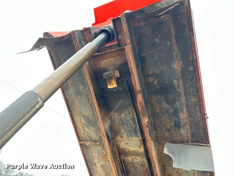 image for item EK4245 1999 Sterling  L9513 dump truck