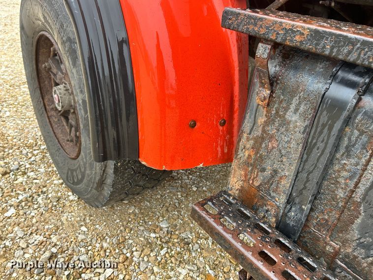 image for item EK4245 1999 Sterling  L9513 dump truck