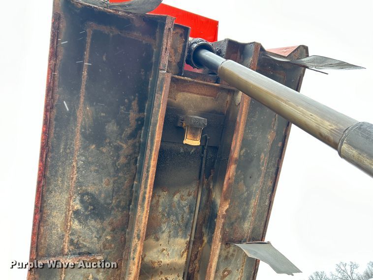 image for item EK4245 1999 Sterling  L9513 dump truck