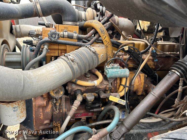 image for item EK4245 1999 Sterling  L9513 dump truck