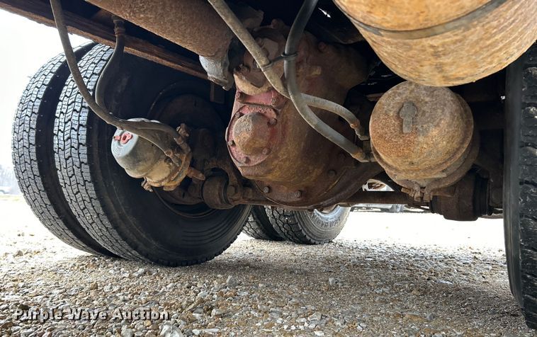 image for item EK4245 1999 Sterling  L9513 dump truck