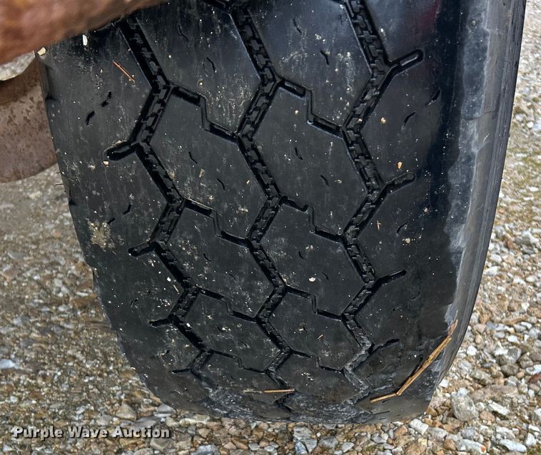 image for item EK4245 1999 Sterling  L9513 dump truck