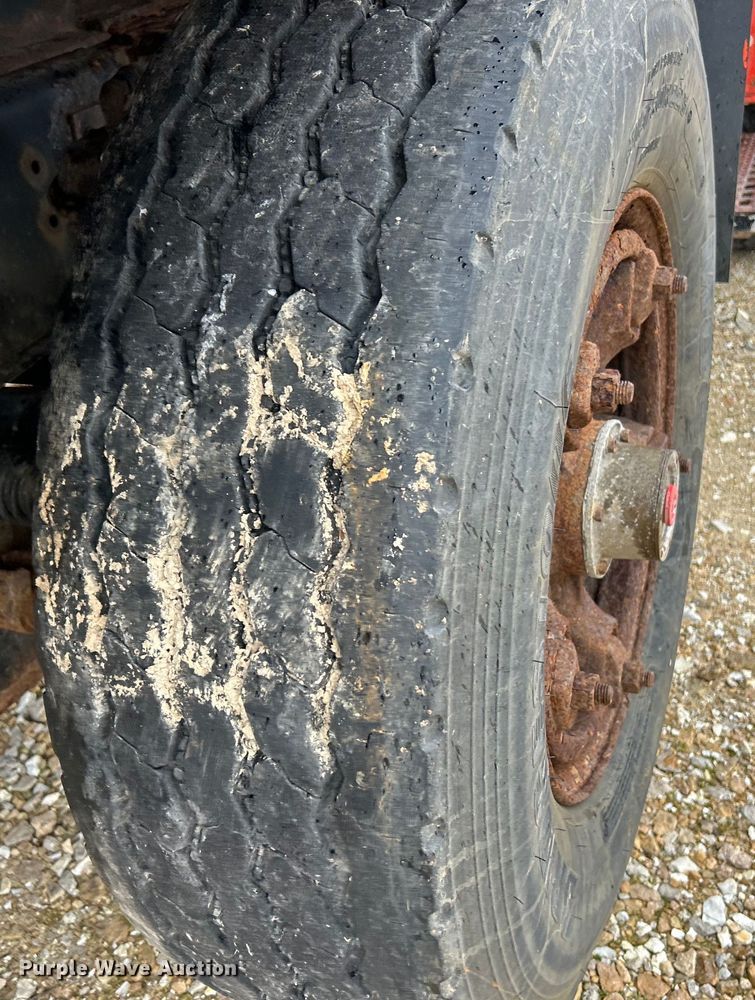 image for item EK4245 1999 Sterling  L9513 dump truck