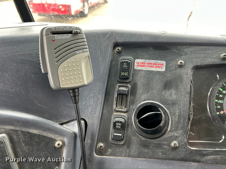 image for item EK4247 2015 Blue Bird Vision school bus