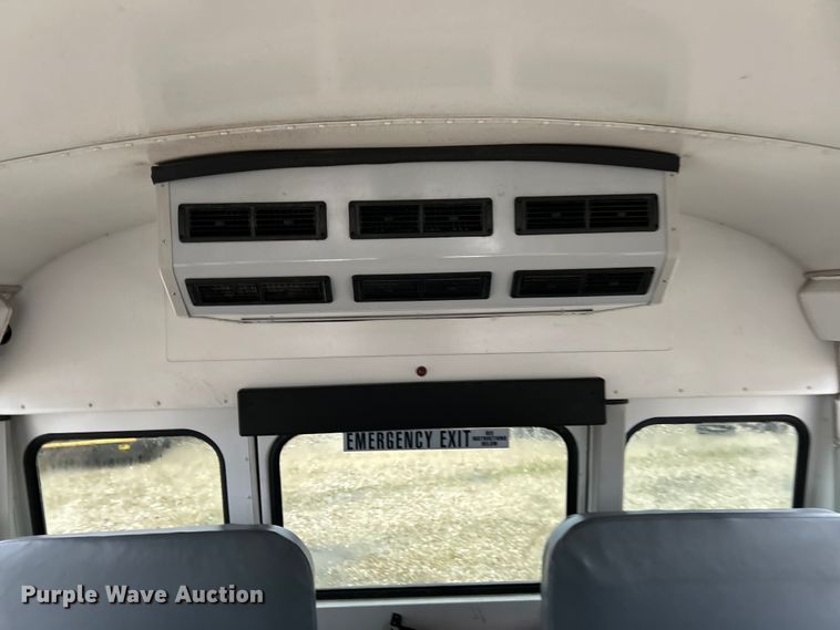 image for item EK4247 2015 Blue Bird Vision school bus