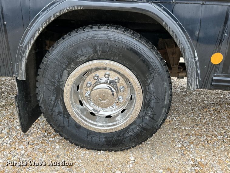 image for item EK4247 2015 Blue Bird Vision school bus