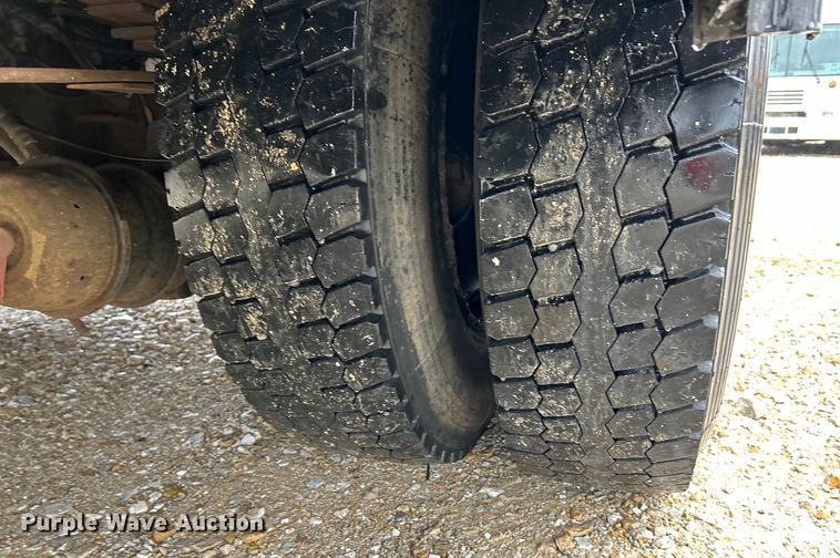 image for item EK4247 2015 Blue Bird Vision school bus