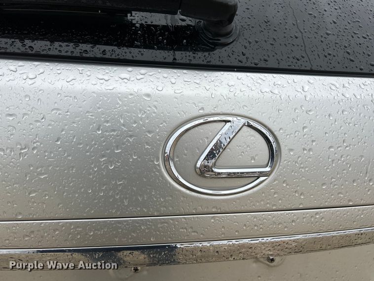 image for item EK4249 2004 Lexus RX 330 SUV