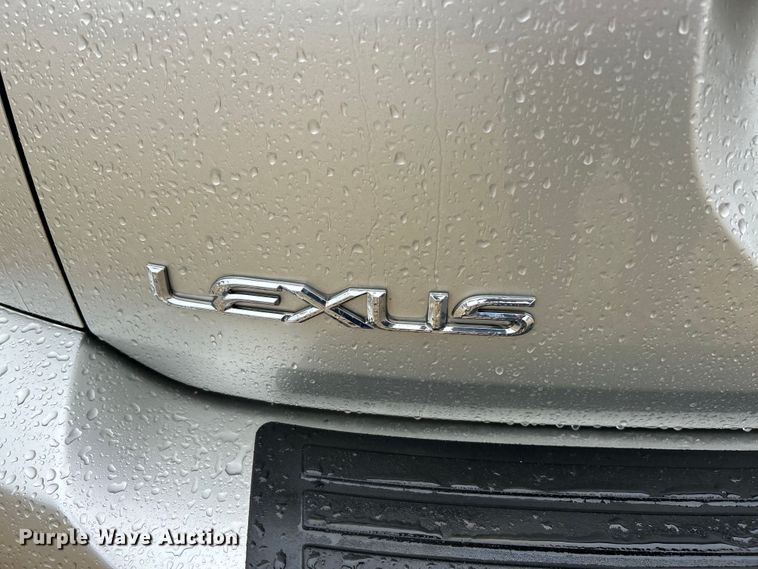 image for item EK4249 2004 Lexus RX 330 SUV