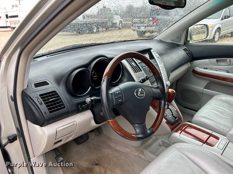image for item EK4249 2004 Lexus RX 330 SUV