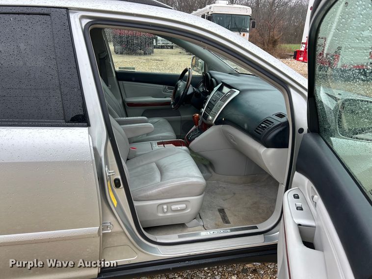 image for item EK4249 2004 Lexus RX 330 SUV