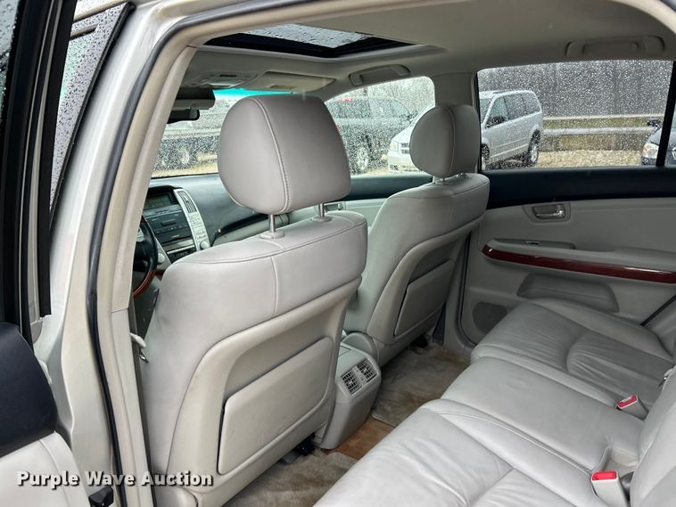 image for item EK4249 2004 Lexus RX 330 SUV