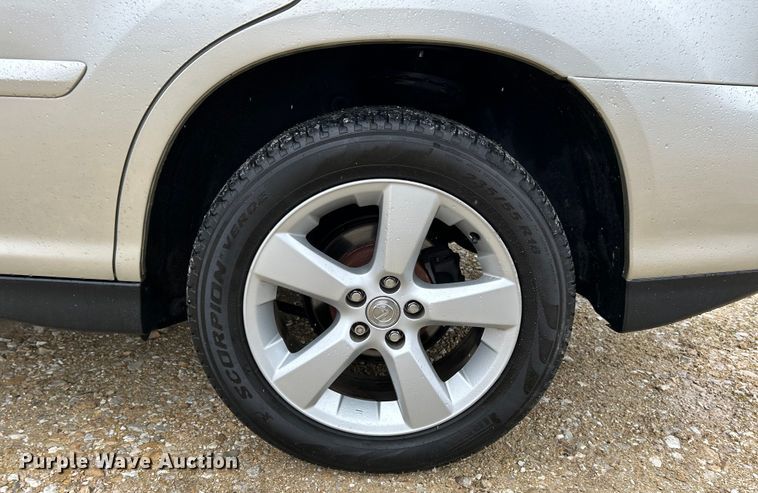 image for item EK4249 2004 Lexus RX 330 SUV