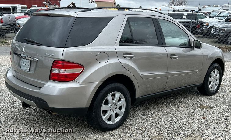 image for item EK4258 2007 Mercedes Benz ML 320 CDI SUV