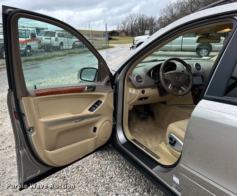 image for item EK4258 2007 Mercedes Benz ML 320 CDI SUV