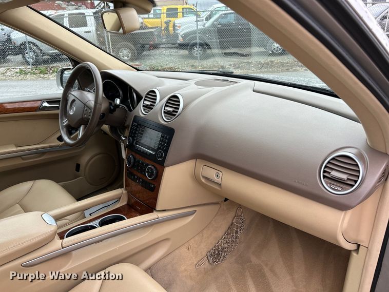 image for item EK4258 2007 Mercedes Benz ML 320 CDI SUV