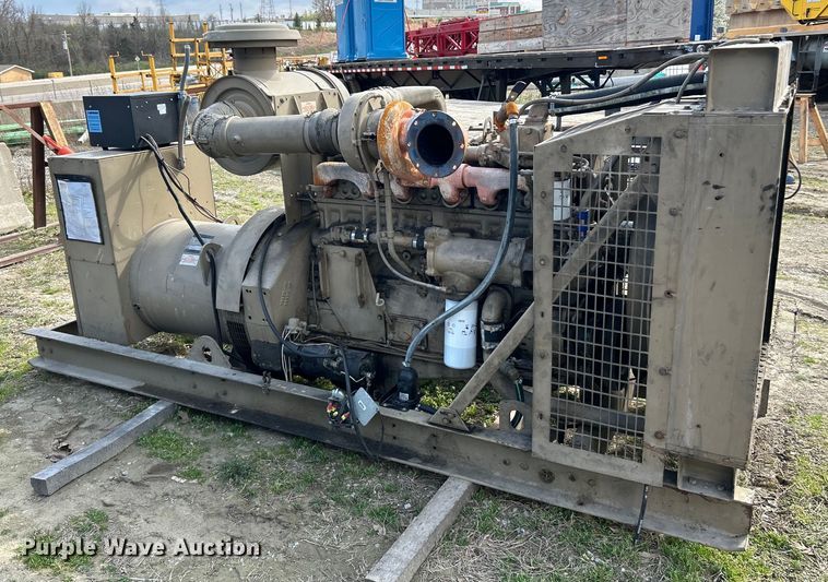 image for item EK4315 Cummins 440FDR7012GHW generator