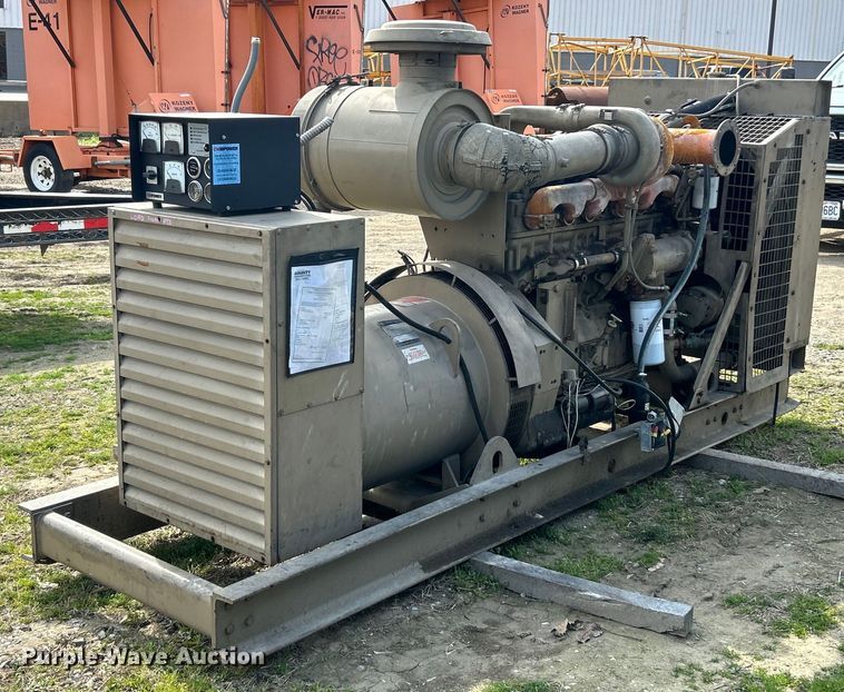 image for item EK4315 Cummins 440FDR7012GHW generator